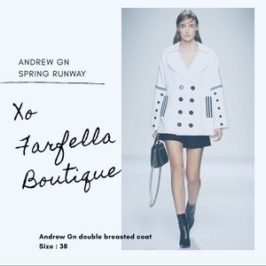 $2900 Designer white double breasted coat